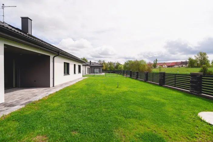 Prodej rodinného domu, Líšťany, 120 m2