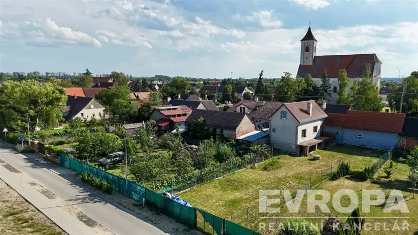 Prodej rodinného domu, Kúty, Slovenská republika, Radlinského námestie, 100 m2