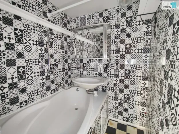 Prodej bytu 3+1, Rychnov nad Kněžnou, Na Trávníku, 72 m2