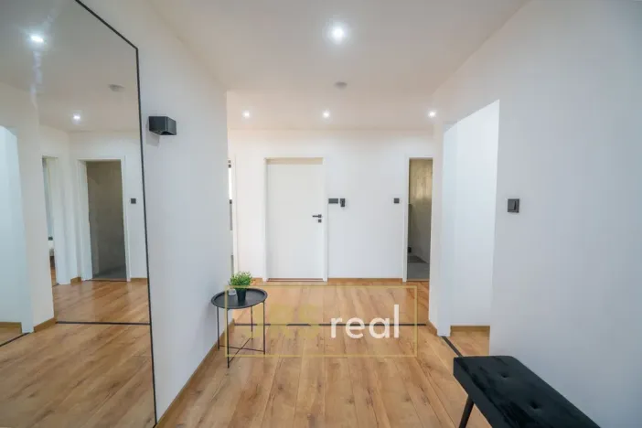Prodej rodinného domu, Snovídky, 240 m2