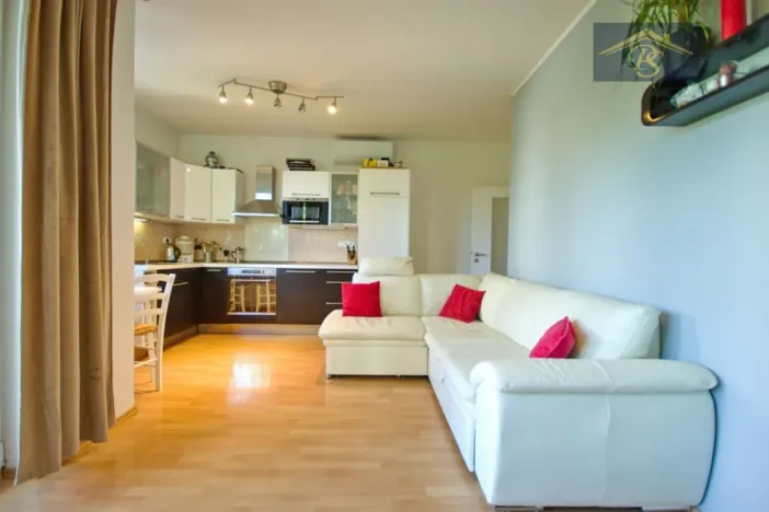 Pronájem bytu 3+kk, Praha - Strašnice, Názovská, 56 m2