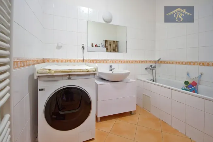 Pronájem bytu 3+kk, Praha - Strašnice, Názovská, 56 m2