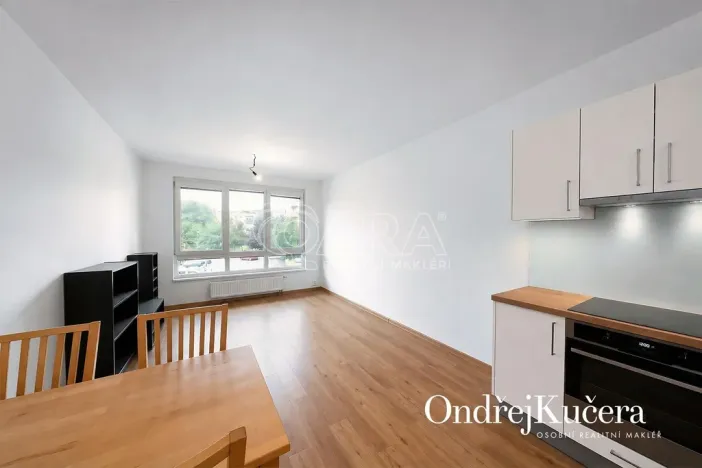 Prodej bytu 2+kk, Praha - Čakovice, Marty Krásové, 48 m2