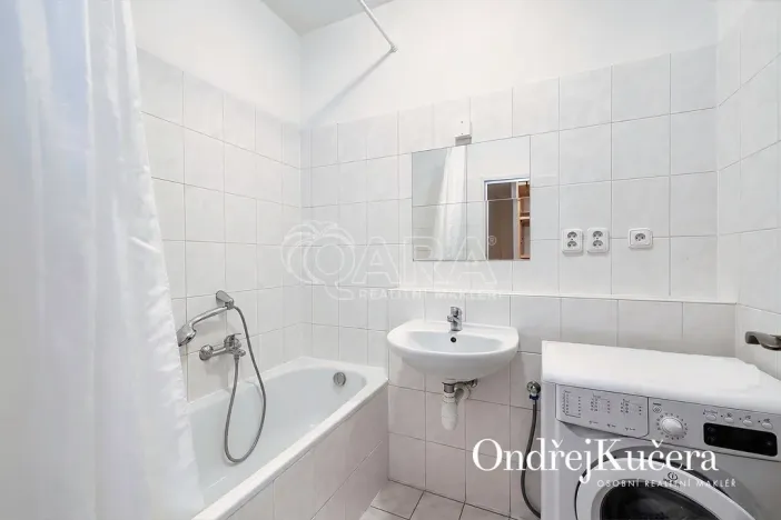 Prodej bytu 2+kk, Praha - Čakovice, Marty Krásové, 48 m2
