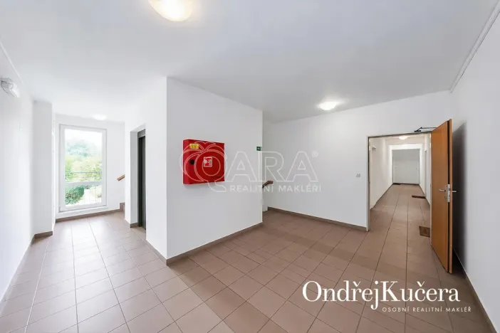 Prodej bytu 2+kk, Praha - Čakovice, Marty Krásové, 48 m2