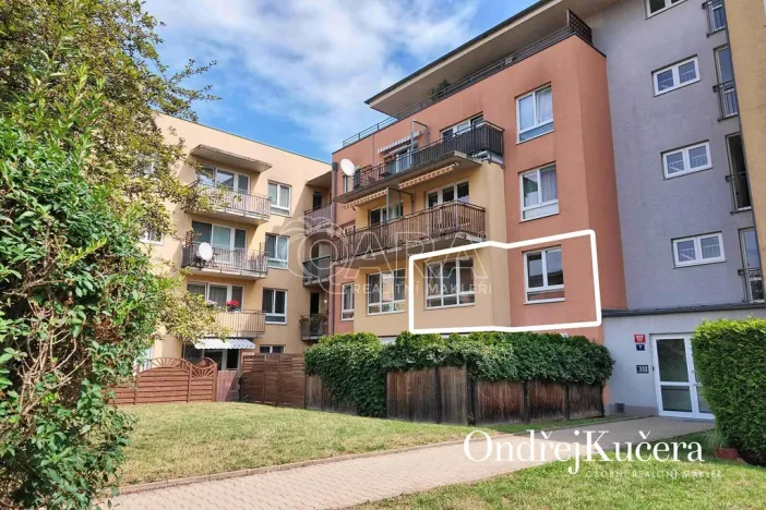 Prodej bytu 2+kk, Praha - Čakovice, Marty Krásové, 48 m2