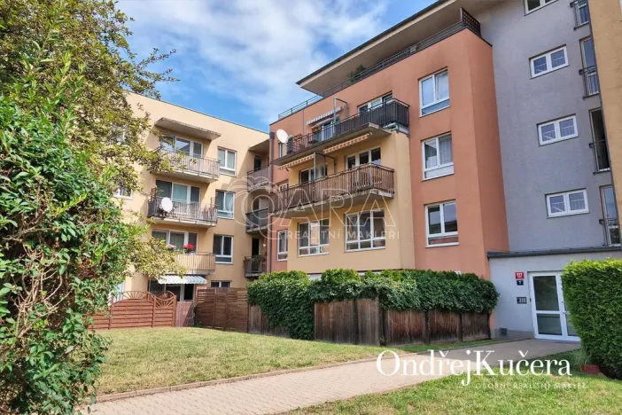 Prodej bytu 2+kk, Praha - Čakovice, Marty Krásové, 48 m2