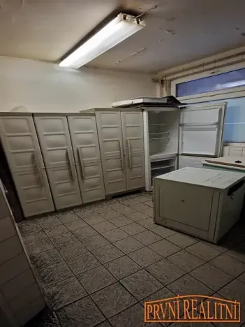 Pronájem obchodního prostoru, Uherský Brod, 26. dubna, 146 m2