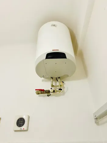 Pronájem bytu 1+kk, Praha - Žižkov, Fibichova, 25 m2