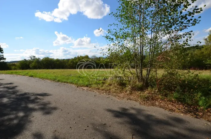 Prodej pozemku pro bydlení, Počaply, 3403 m2