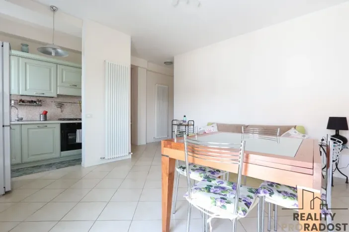 Prodej bytu 3+kk, Via Giovanni Segantini,Villa Rosa,, 71 m2