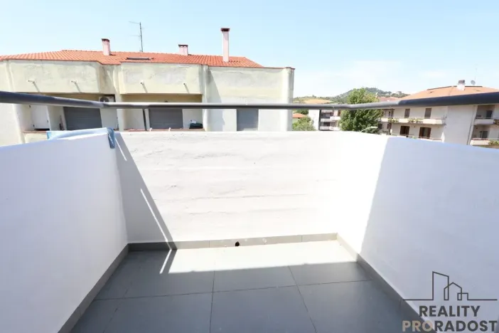 Prodej bytu 3+kk, Via Giovanni Segantini,Villa Rosa,, 71 m2