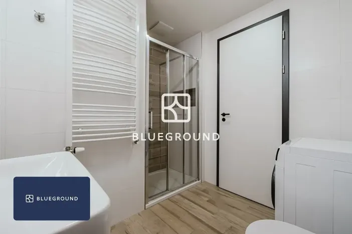 Pronájem bytu 2+kk, Praha - Holešovice, U Pergamenky, 63 m2