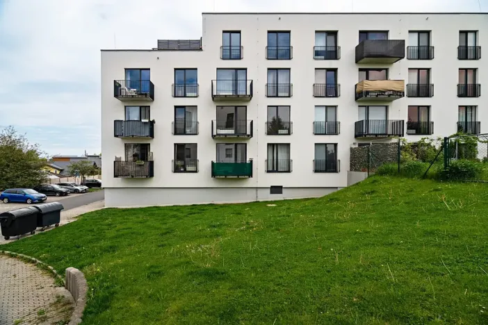 Pronájem bytu 2+kk, Plzeň, V Zahrádkách, 53 m2