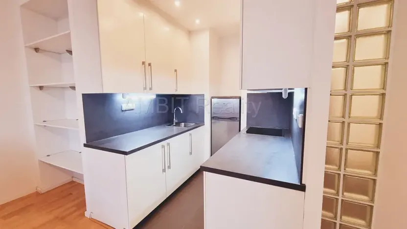 Pronájem bytu 2+kk, Praha - Břevnov, Mládeže, 51 m2