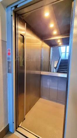 Pronájem bytu 2+kk, Praha - Břevnov, Mládeže, 51 m2