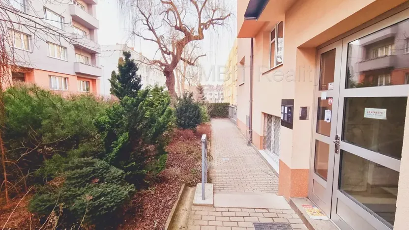 Pronájem bytu 2+kk, Praha - Břevnov, Mládeže, 51 m2