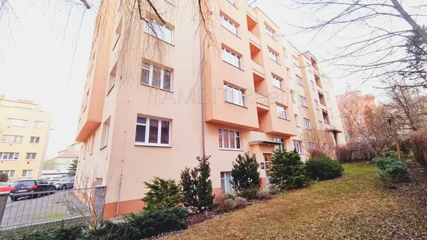 Pronájem bytu 2+kk, Praha - Břevnov, Mládeže, 51 m2