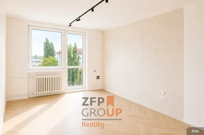 Pronájem bytu 3+kk, Hodonín, Národní třída, 65 m2