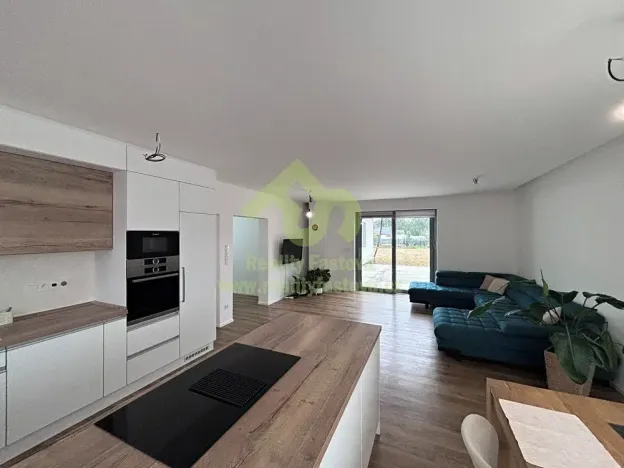 Prodej rodinného domu, Lužany, 156 m2