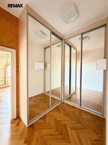 Prodej bytu 3+1, Praha - Vinohrady, Vinohradská, 130 m2