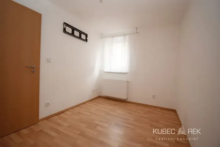 Pronájem bytu 2+kk, Tábor, Budějovická, 38 m2