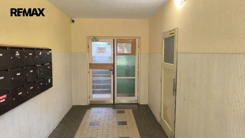 Prodej bytu 2+1, Rotava, Sídliště, 53 m2