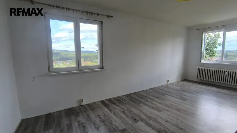 Prodej bytu 2+1, Rotava, Sídliště, 53 m2