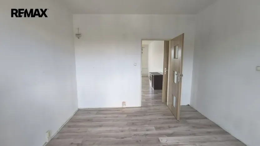 Prodej bytu 2+1, Rotava, Sídliště, 53 m2