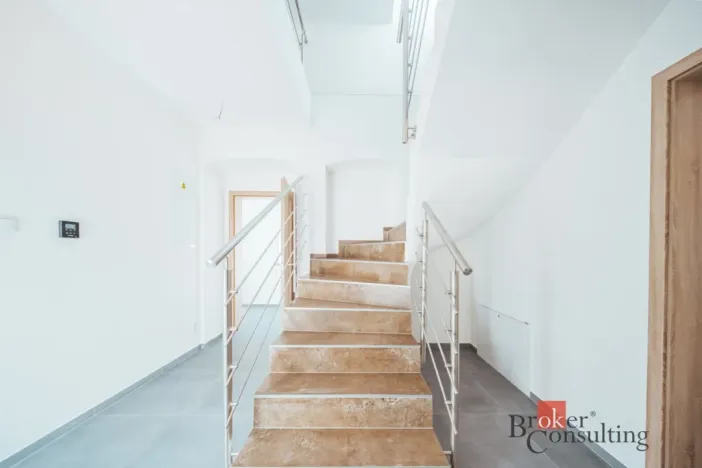 Prodej rodinného domu, Stod - Lelov, 180 m2