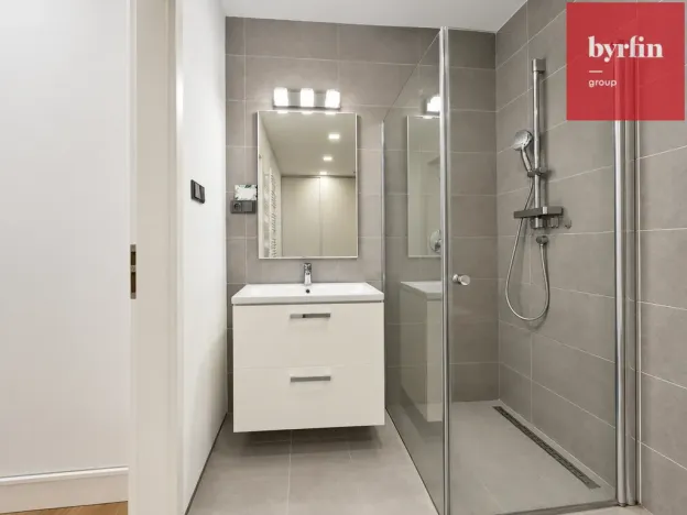 Pronájem bytu 2+kk, Opava, Dolní náměstí, 86 m2