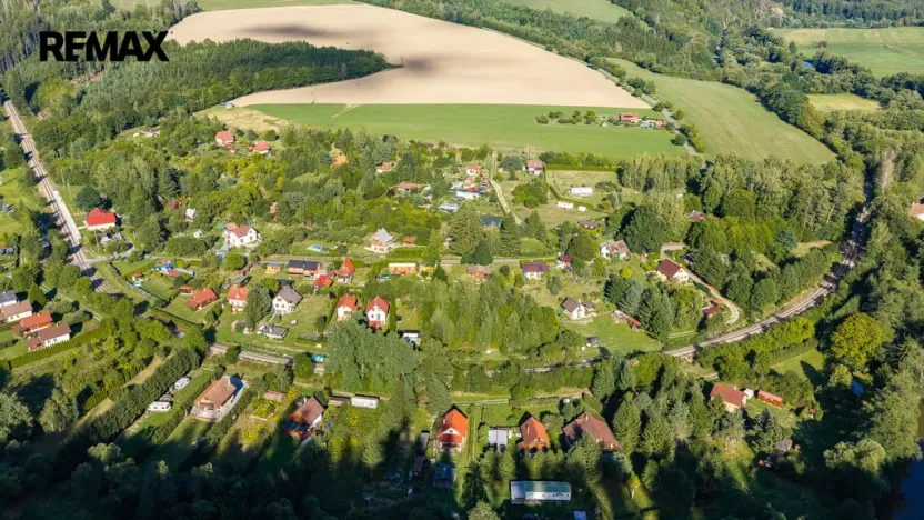 Prodej pozemku pro bydlení, Chřenovice, 1105 m2