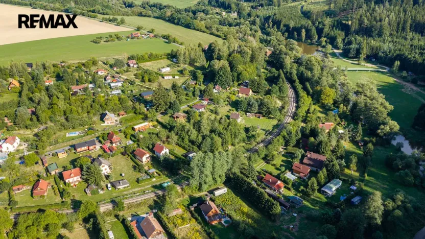 Prodej pole, Chřenovice, 1105 m2