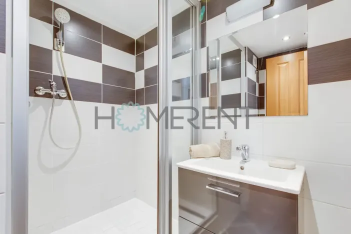 Pronájem bytu 4+kk, Praha - Smíchov, Radlická, 87 m2