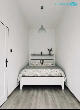 Prodej bytu 2+1, Karlovy Vary, Sokolovská, 56 m2
