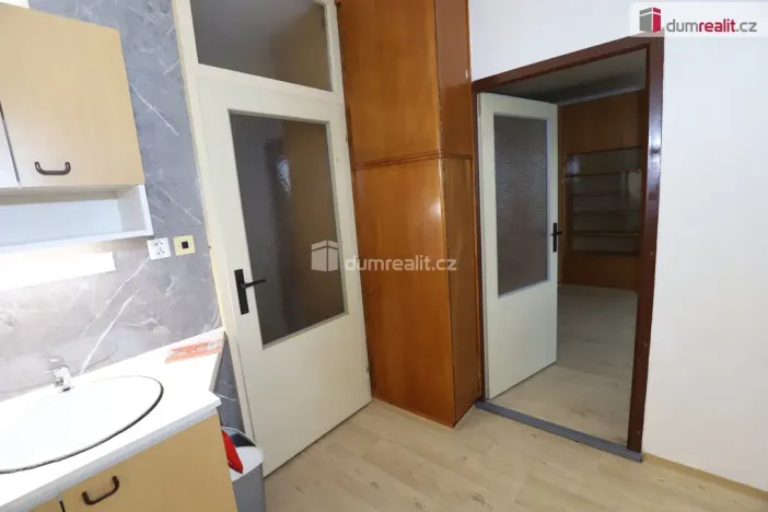 Pronájem bytu 1+1, Cheb, Dvořákova, 36 m2