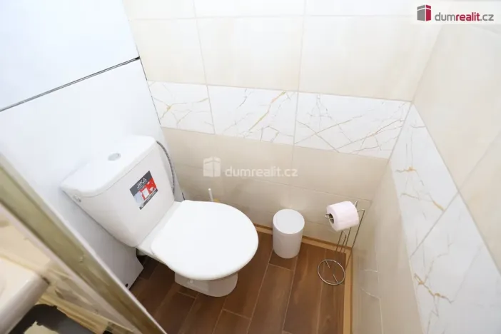 Pronájem bytu 1+1, Cheb, Dvořákova, 36 m2