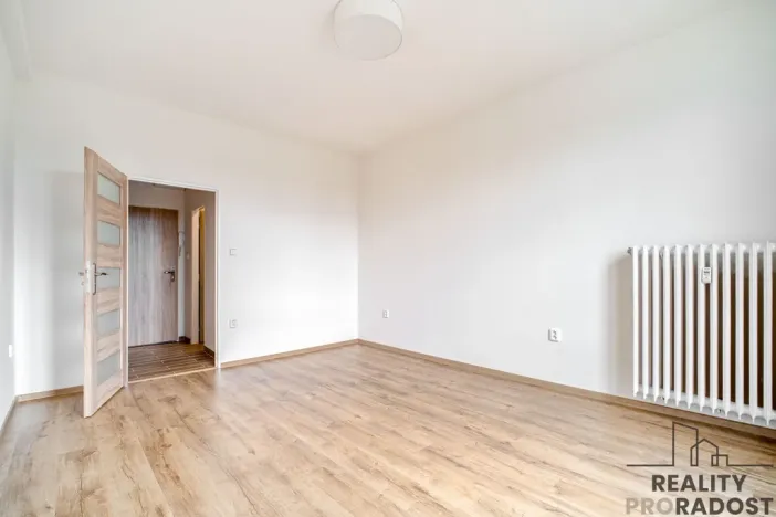 Pronájem bytu 1+kk, Havířov - Město, Dlouhá třída, 23 m2