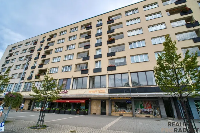 Pronájem bytu 1+kk, Havířov - Město, Dlouhá třída, 23 m2