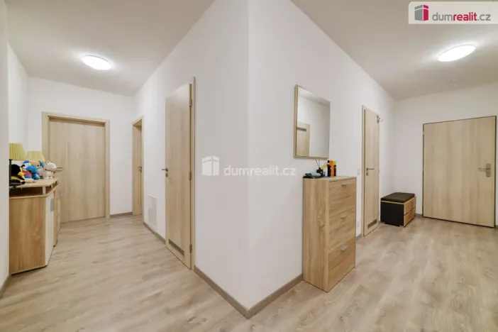 Prodej bytu 3+kk, Praha - Uhříněves, Za Lípou, 98 m2