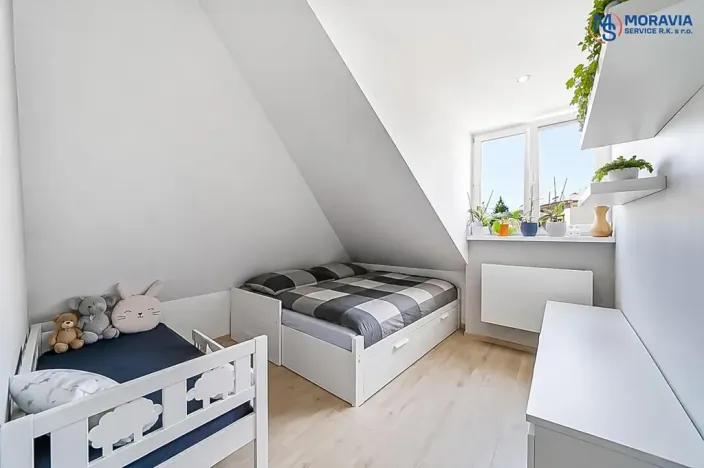 Prodej bytu 3+kk, Šternberk, Farní, 70 m2