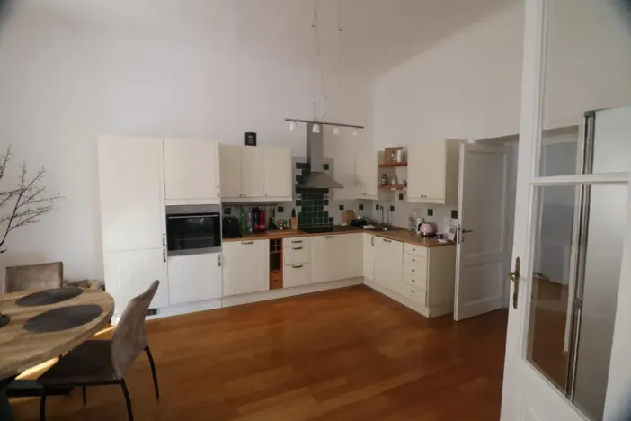 Pronájem bytu 3+1, Nový Bydžov, Třída B. Smetany, 97 m2