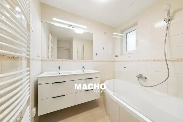 Pronájem rodinného domu, Řitka, Zahradní, 90 m2