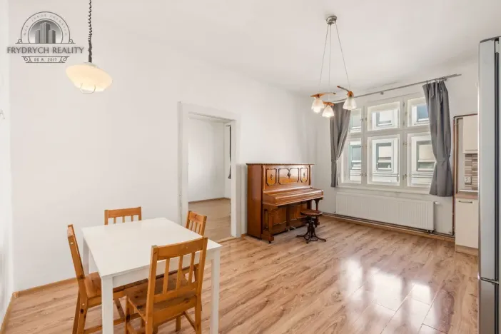 Prodej bytu 2+kk, Hradec Králové, Škroupova, 55 m2