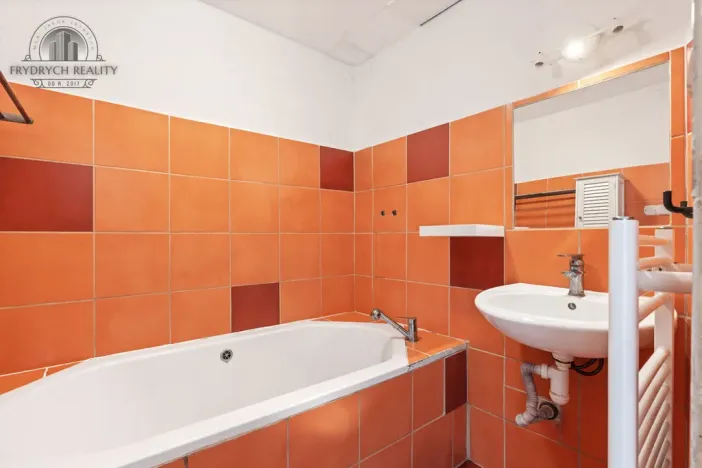 Prodej bytu 2+kk, Hradec Králové, Škroupova, 55 m2