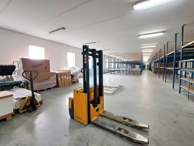Pronájem obchodního prostoru, Tečovice, 890 m2