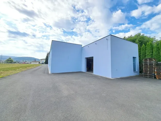 Pronájem obchodního prostoru, Tečovice, 890 m2