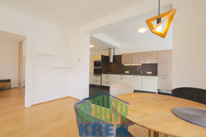Pronájem bytu 2+1, Praha - Vyšehrad, Neklanova, 70 m2