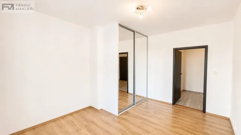 Pronájem bytu 2+kk, Ostrava, nábřeží Svazu protifašistických bojovníků, 56 m2