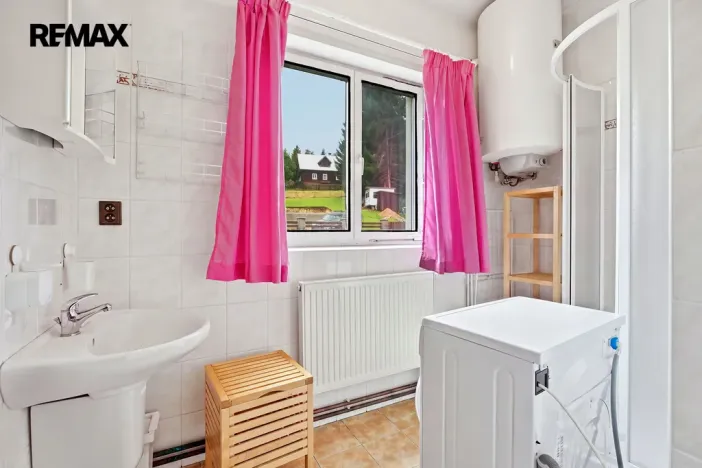 Prodej ubytování, Rokytnice nad Jizerou - Horní Rokytnice, 700 m2